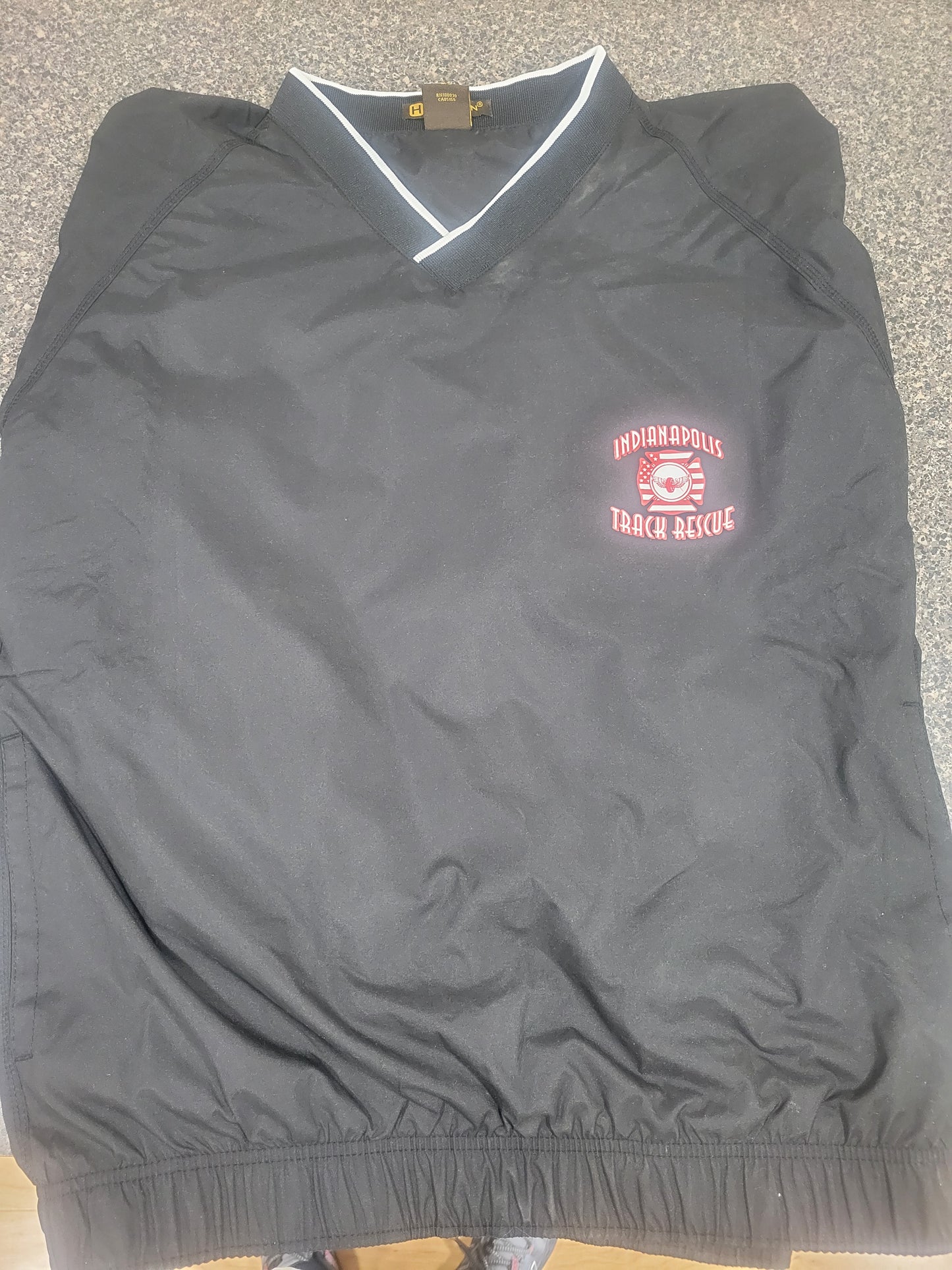 Wind Shirt Embroidered Logo